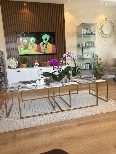 Dermatolog Dr.Zeynep Yazıcı Ünğan