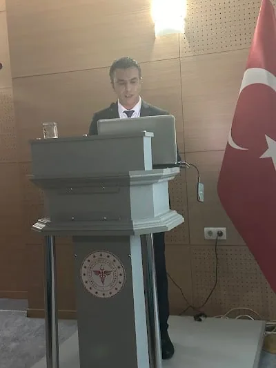 Dr. med. Behzat Can