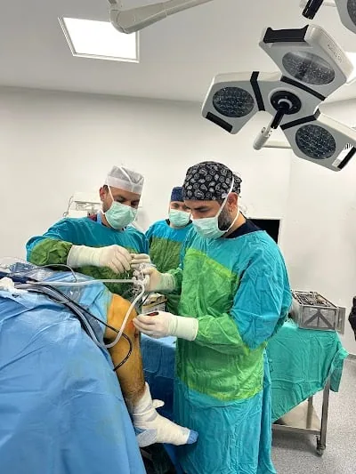 Dr. Chir. Ahmet Saray