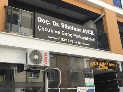 Dr. HDR Sibelnur AVCİL Çocuk ve Ergen Psikiyatri Uzmanı