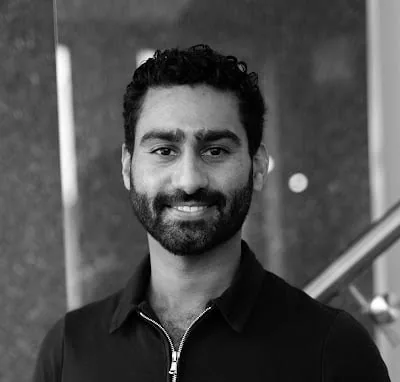 Dr Devan S Raindi: The Specialist Periodontist