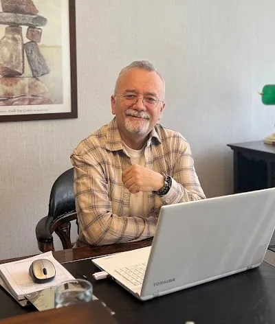 Prof. Dr. Oğuz Berksun Psikiyatrist & Psikoterapist Ankara