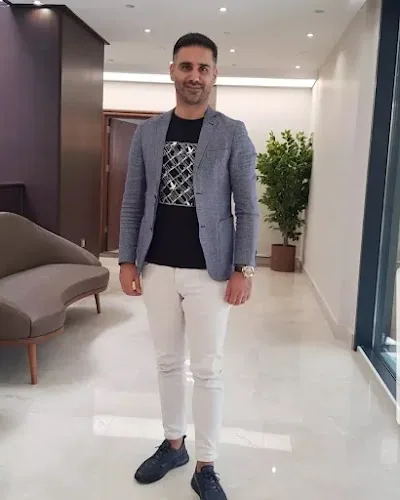 Prof. Asoc. Ufuk Arslan