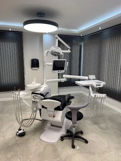 Veradental Ağız ve Diş Sağlığı Gaziantep Ortodonti İmplant Invisalign Ortodontist Diş Hekimi