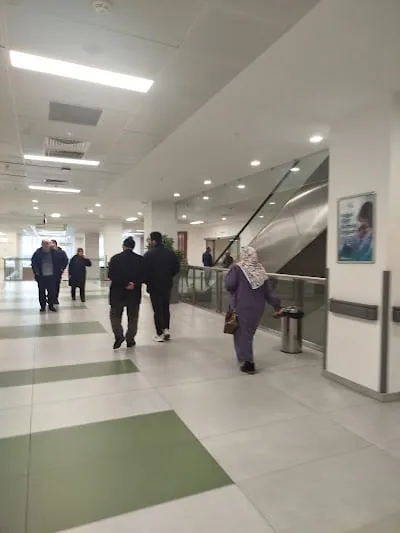 Ortopedi Doktoru Ortopedi Doktoru Deniz Eşkin