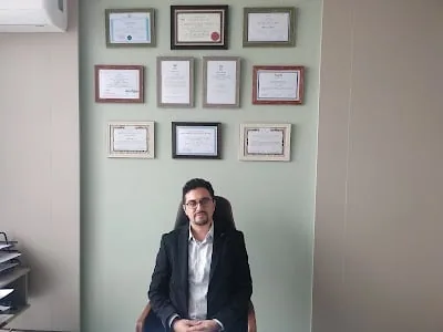 Lek. spec. Yusuf GÜREL Çocuk ve Genç Psikiyatrisi