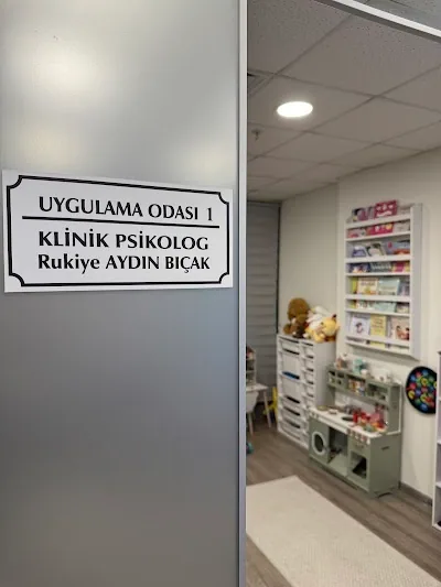 Klinik Psikolog Klinik Psikolog Rukiye Aydın