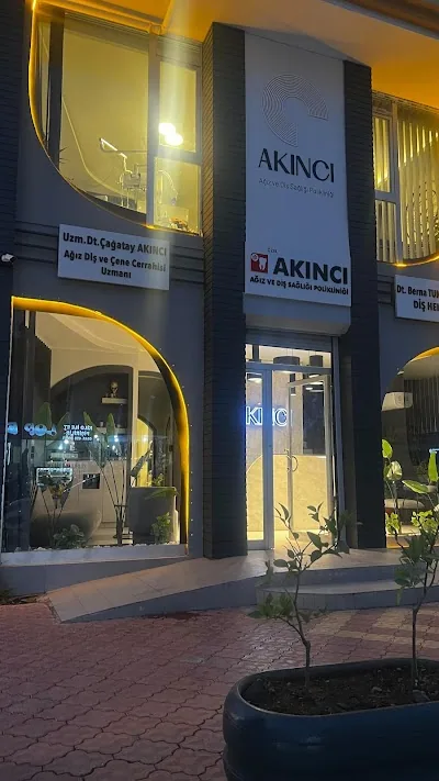 Dr. Espec. Çağatay Akıncı