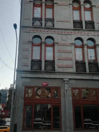 Diş Hekimi Yusuf Ziya Türkel