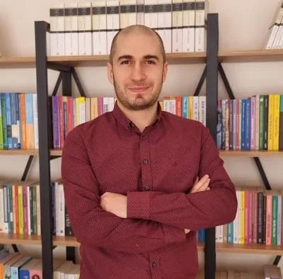 Kamer Bayraktar