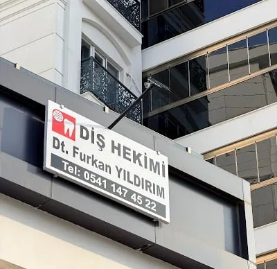 Diş Hekimi Furkan Yıldırım