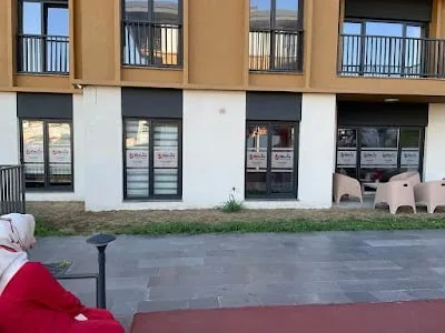 Uzm. Kln. Psk. Uzm. Kln. Psk. Hava Orhan