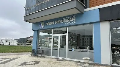 Physiother. Feyza Kelek