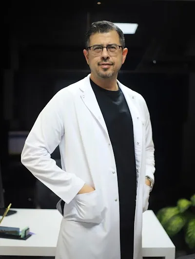 بروفيسور Levent Şahin