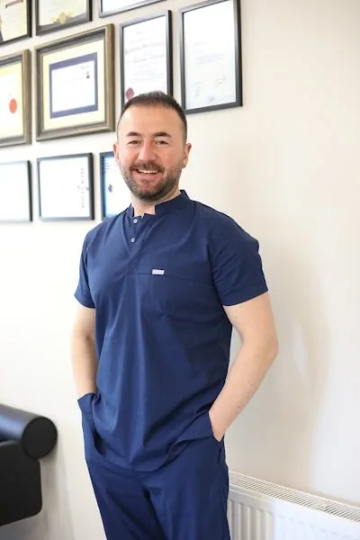 Dr Mustafa Cihangir