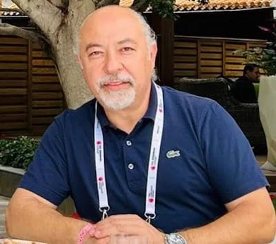 Spec. Dr. Özcan YÜCEL