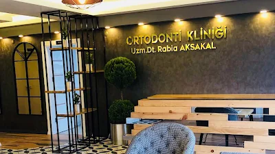 Ortodonti