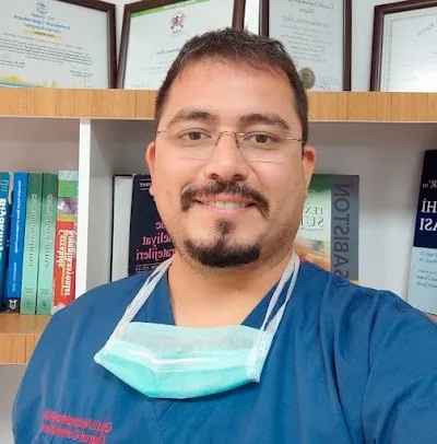 Surg. Dr. Abdurrahman Akay