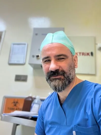 Dr. Chir. Ersin Kara