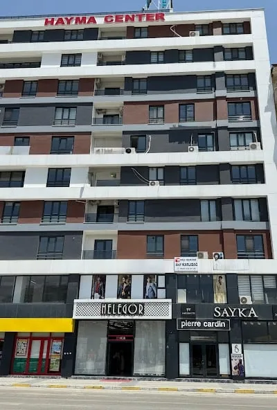 Diş Hekimi Akif Karlıdağ