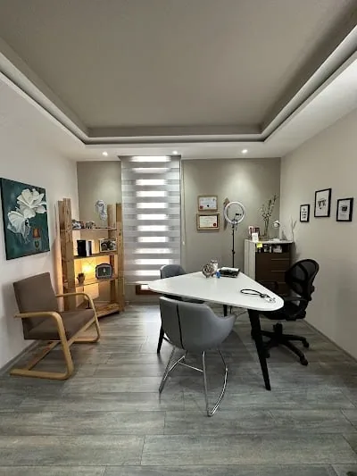 Lek. spec. Elif RÜŞEN