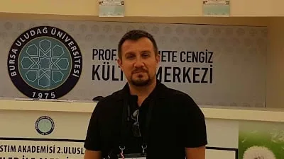 Dr. Cenk Göker