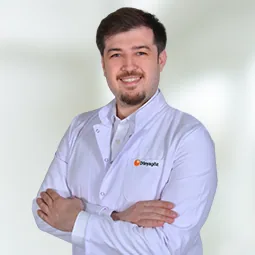 د. جراح Murat Mercanlı