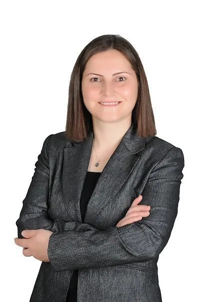 Prof. Dr. Funda Gümüştaş