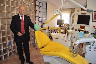 Diş Hekimi AHMET RİFAT KILIÇ