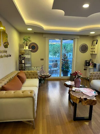 Melike Köroğlu Özel