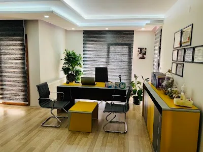 Op. Dr. Ahmet Büyük