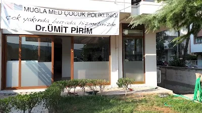 Spec. Dr. Ümit Pirim