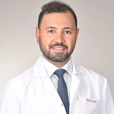 دانشیار Hakan Düğer