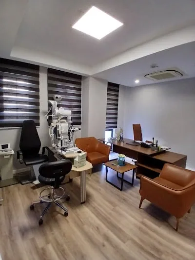 Surg. Dr. Şeniz Engür Göktaş