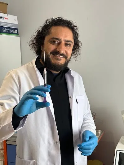 د. جراح Nureddin Çelik