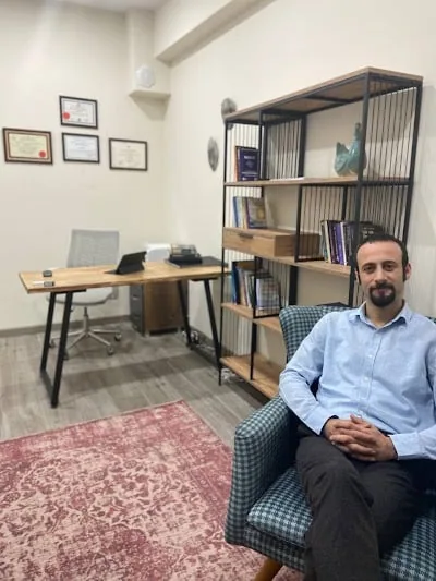 Spec. Dr. Cem Özdağ