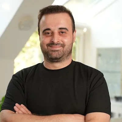 Хирург Erdem Zengin