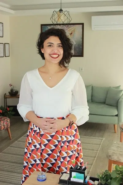 د. متخصص Aybüke Tuğçe MUSTAN