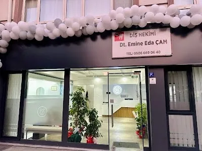 Diş Hekimi Diş Hekimi Emine Eda Çam