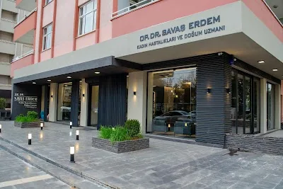 د. جراح Savaş Erdem