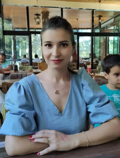 Pedagog Seda Kara