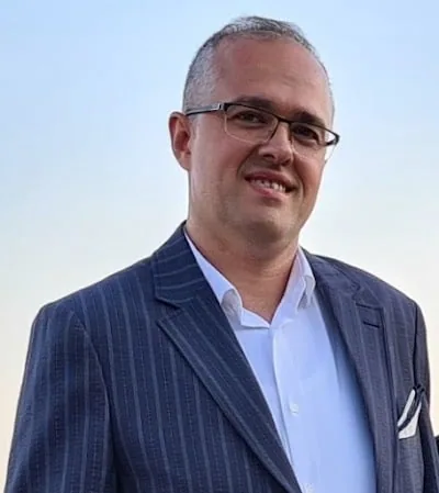 Prof. Assoc. Tugay Tartar
