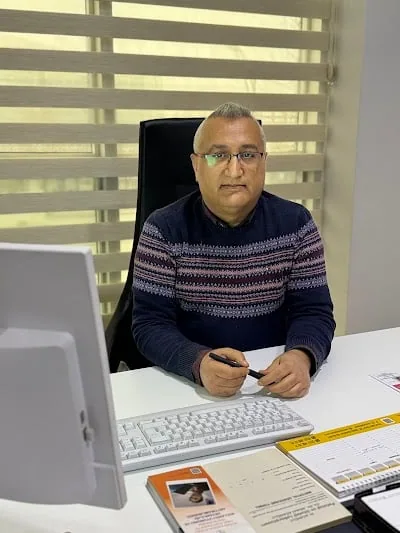 Jinekolog Operatör Dr. Özhan AKKAN