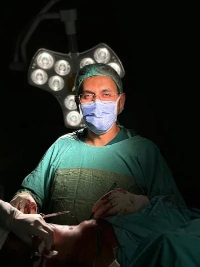 د. جراح Ahmet Huzeyfe Çetin