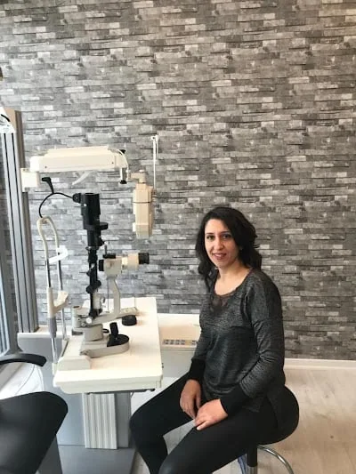 Хирург Helin Yaldız