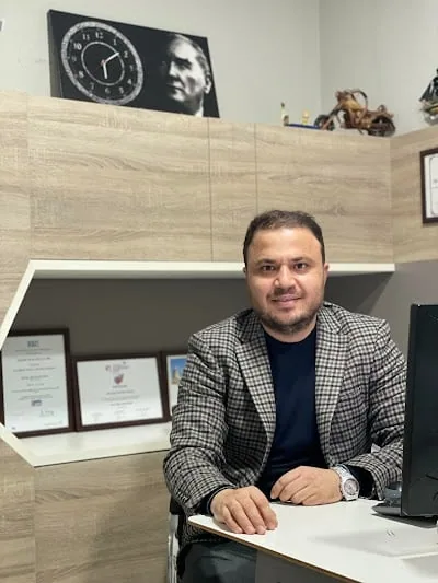 Dr. Chir. Mücahit Murat Kıcalı