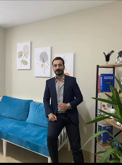 أخصائي نفسي İbrahim Cakasin