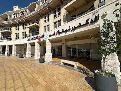 Drs. Nicolas & Asp Dental Centers – Uptown Mirdif