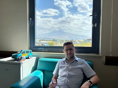 Spec. dr. Süleyman Emre ÖZYÜREK