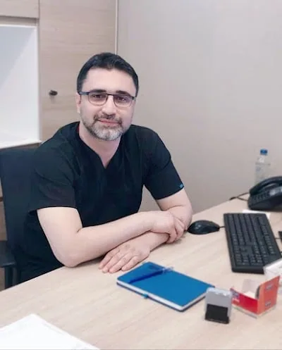 Doç. Dr. Bahri Gök Üroloji&Robotik cerrahi